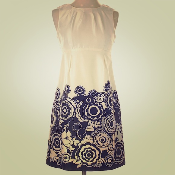 Banana Republic Dresses & Skirts - 🌷Adorable Banana Republic 🎀 100% silk dress sz 0